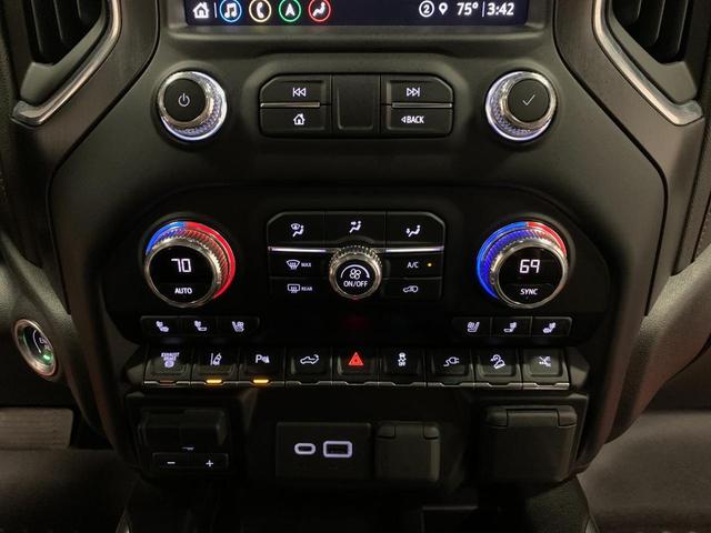 Photo of 2022 Black GMC Sierra 2500