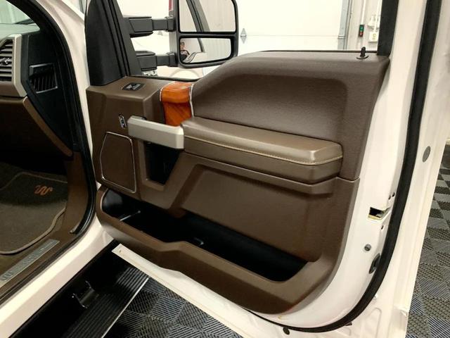 Photo of 2019 White Ford F-150