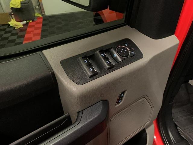 Photo of 2019 Orange Ford F-150