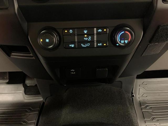 Photo of 2019 Orange Ford F-150
