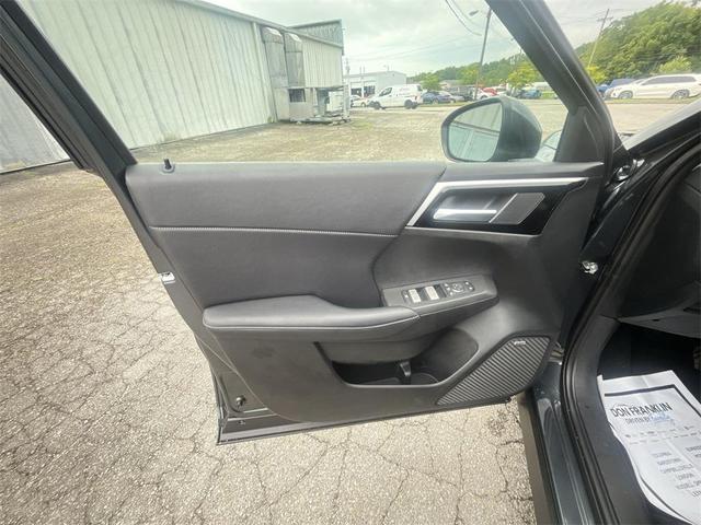 Photo of 2025 Graphite Gray Mitsubishi Outlander