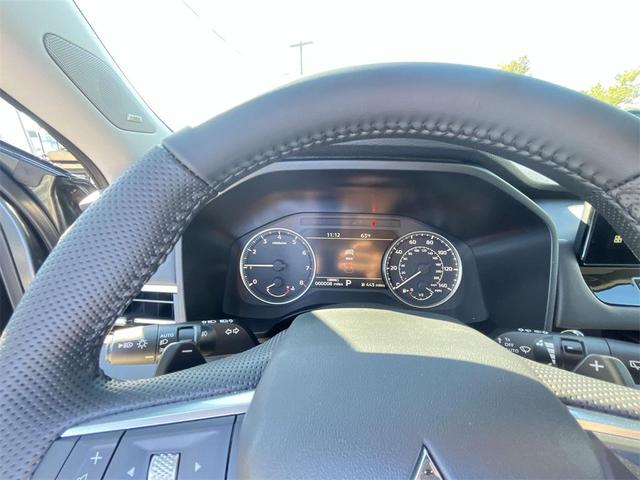 Photo of 2025 Graphite Gray Mitsubishi Outlander