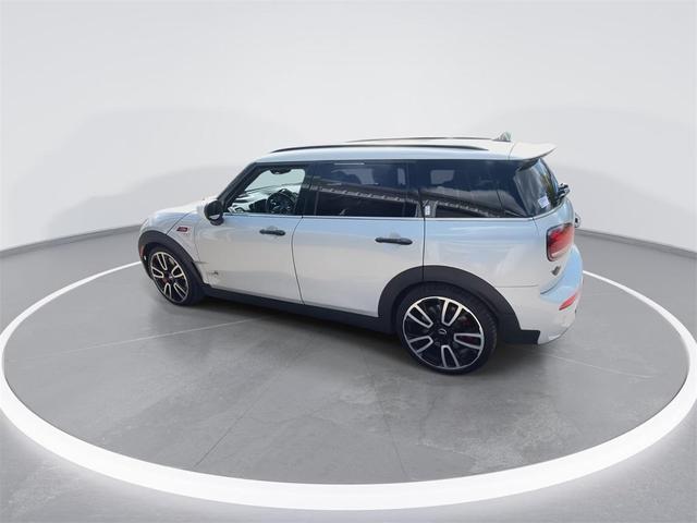 Photo of 2022 White Silver Metallic MINI Clubman