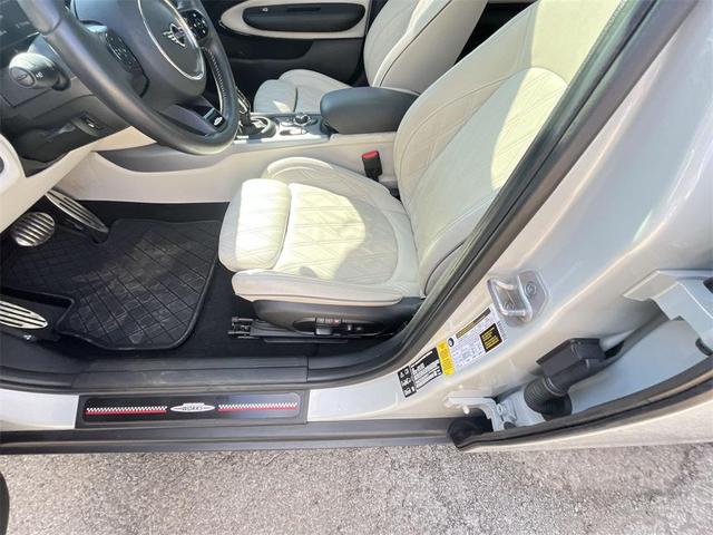 Photo of 2022 White Silver Metallic MINI Clubman