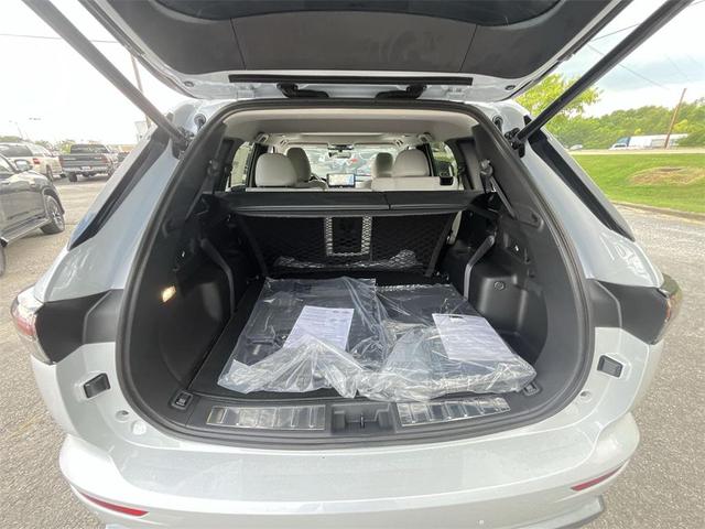 Photo of 2025 White Diamond Mitsubishi Outlander