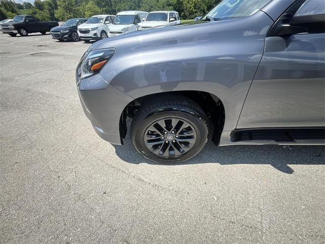 Photo of 2023 Nebula Gray Pearl Lexus GX 460