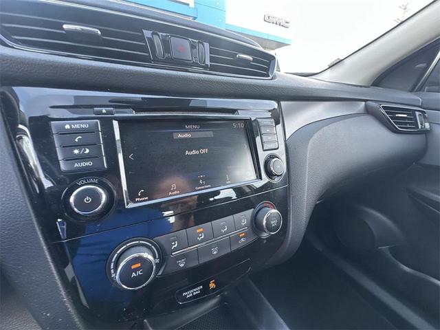 Photo of 2022 Gun Metallic Nissan Rogue Sport