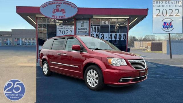2016 Chrysler Town & Country