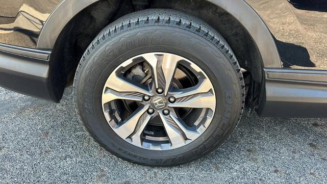 Photo of 2017 Black Honda CR-V