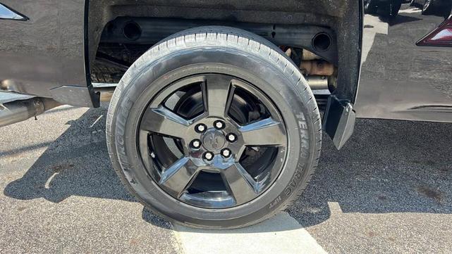 Photo of 2016 Black Chevrolet Silverado 1500