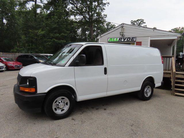 Photo of 2017 Summit White Chevrolet Express 2500