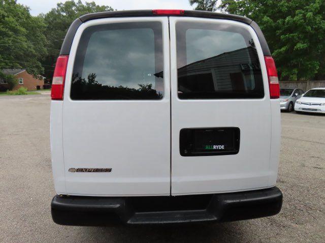 Photo of 2017 Summit White Chevrolet Express 2500
