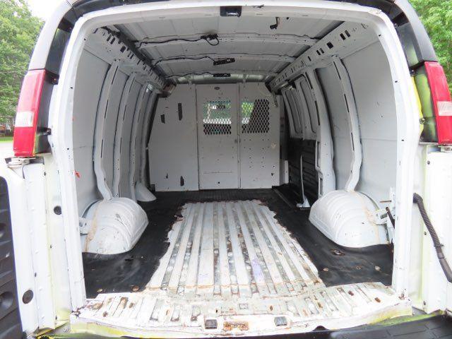 Photo of 2017 Summit White Chevrolet Express 2500