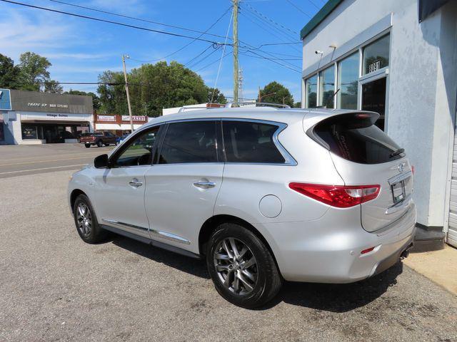 Photo of 2014 Silver INFINITI QX60