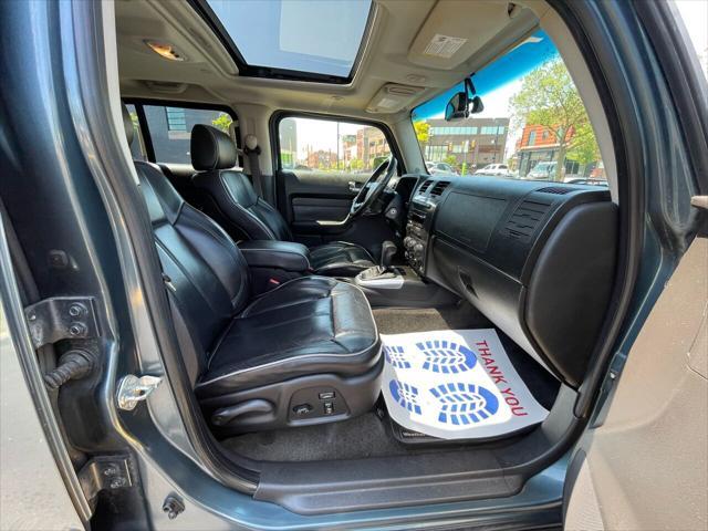 Photo of 2006 Slate Blue Metallic Hummer H3