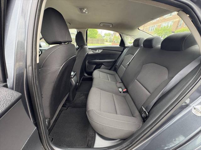 Photo of 2020 Gravity Grey Kia Forte
