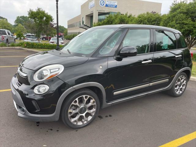 Photo of 2014 Nero Puro (Straight Black) FIAT 500L