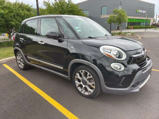 Photo of 2014 Nero Puro (Straight Black) FIAT 500L