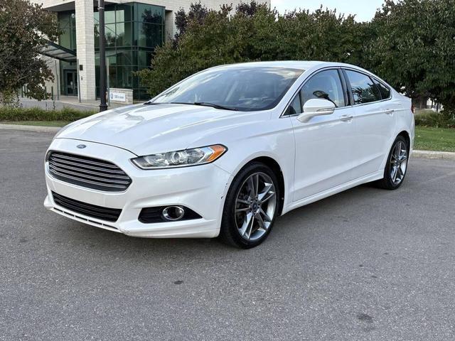 Photo of 2013 White Platinum Tri-Coat Metallic Ford Fusion