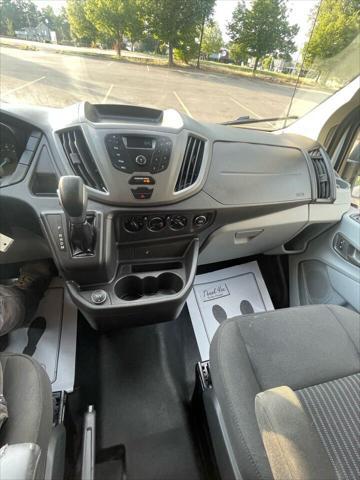 Photo of 2017 Oxford White Ford Transit-150