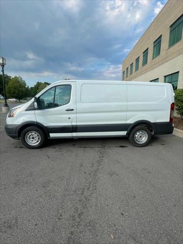 Photo of 2017 Oxford White Ford Transit-150