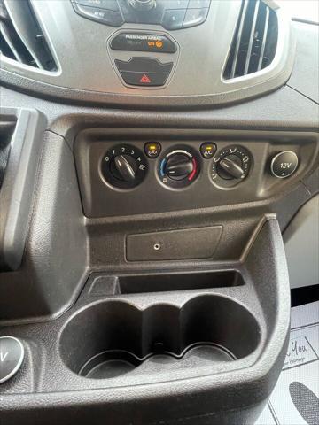 Photo of 2017 Oxford White Ford Transit-150