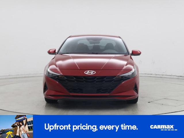 Photo of 2021 Red Hyundai ELANTRA