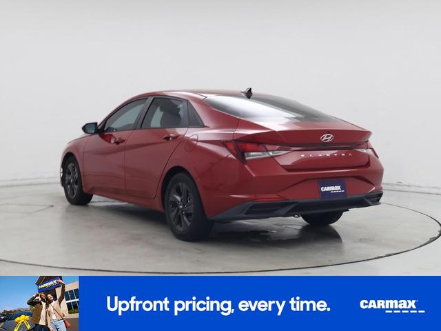 Photo of 2021 Red Hyundai ELANTRA