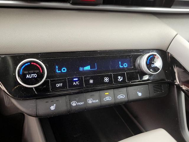 Photo of 2021 Red Hyundai ELANTRA