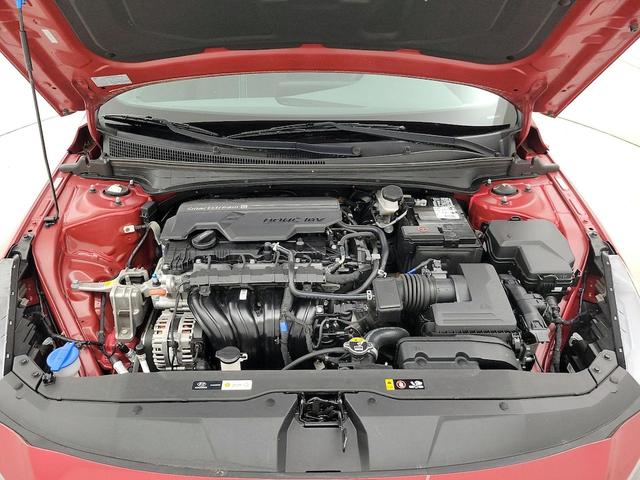Photo of 2021 Red Hyundai ELANTRA