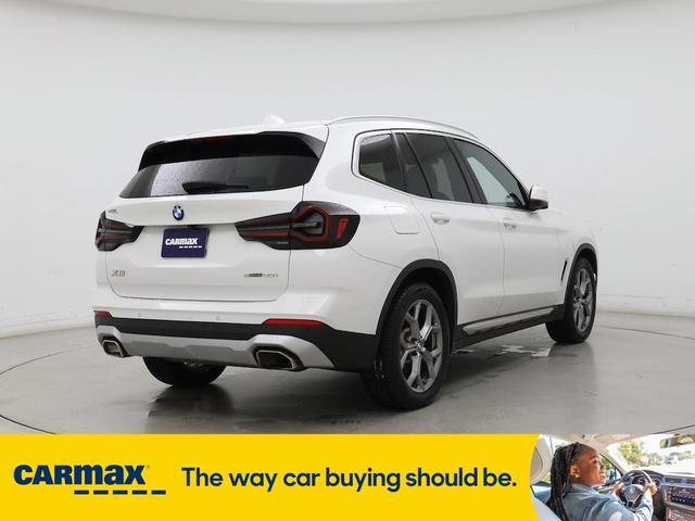 Photo of 2023 White BMW X3