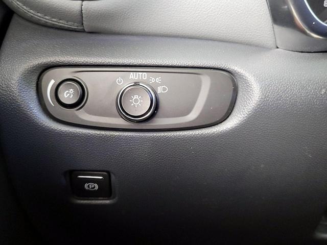 Photo of 2021 Gray Chevrolet Blazer