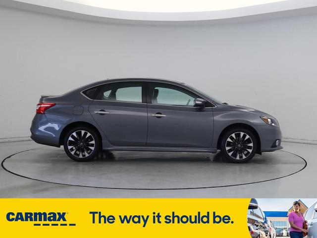 Photo of 2019 Gray Nissan Sentra