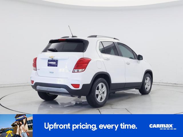 Photo of 2019 White Chevrolet Trax
