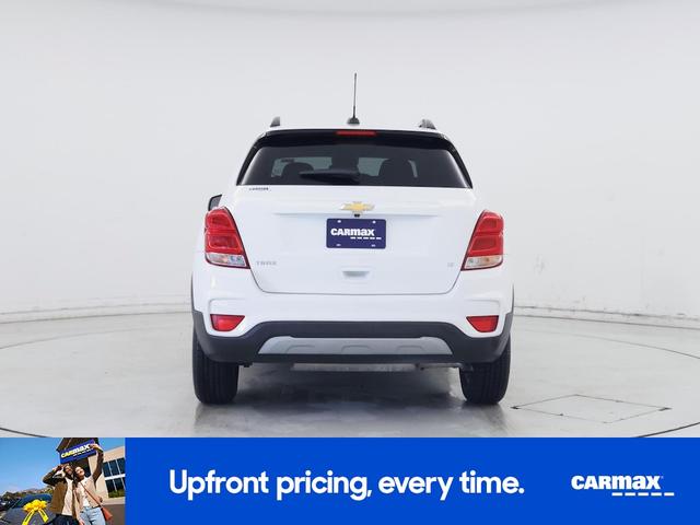 Photo of 2019 White Chevrolet Trax