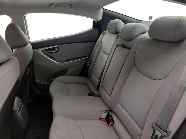 Photo of 2015 Gray Hyundai ELANTRA