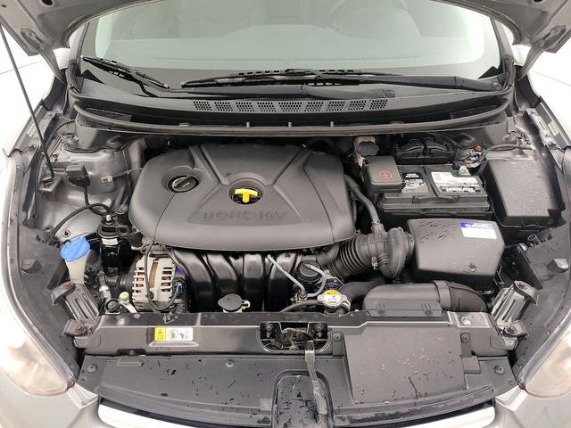 Photo of 2015 Gray Hyundai ELANTRA