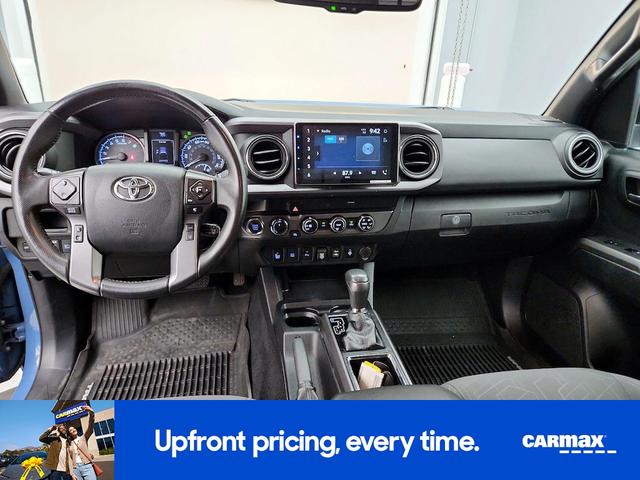 Photo of 2019 Blue Toyota Tacoma