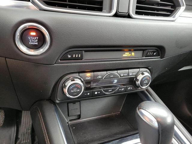 Photo of 2017 Silver Mazda CX-5