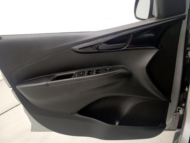 Photo of 2018 Silver Chevrolet Spark