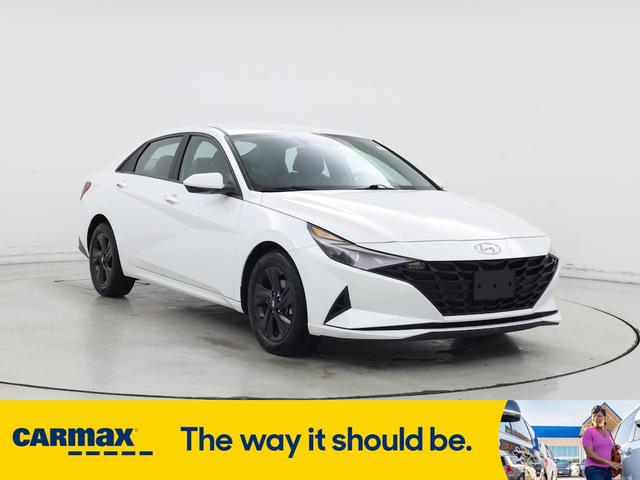 2022 Hyundai Elantra