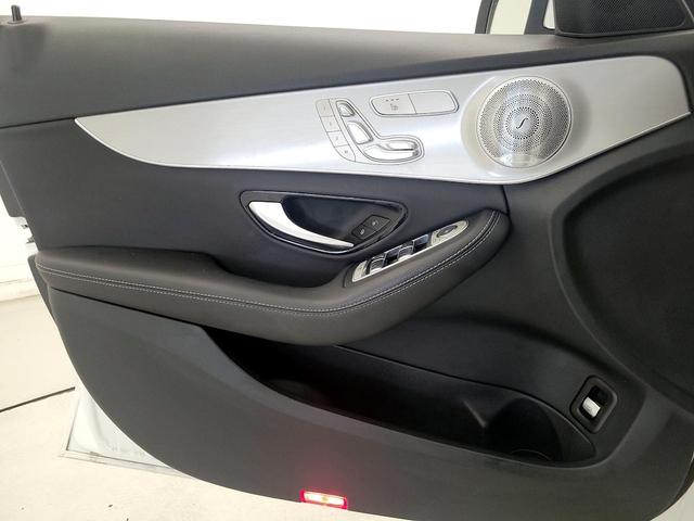 Photo of 2021 White Mercedes-Benz C-Class