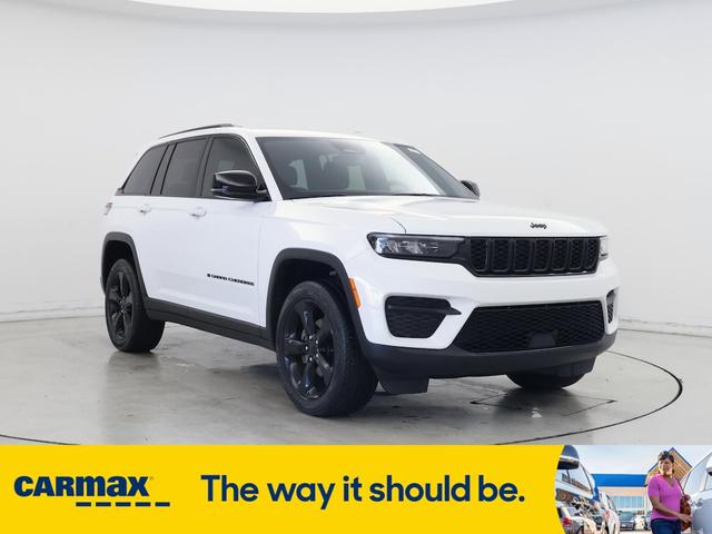 2022 Jeep Grand Cherokee