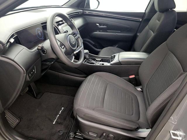 Photo of 2023 Gray Hyundai SANTA CRUZ