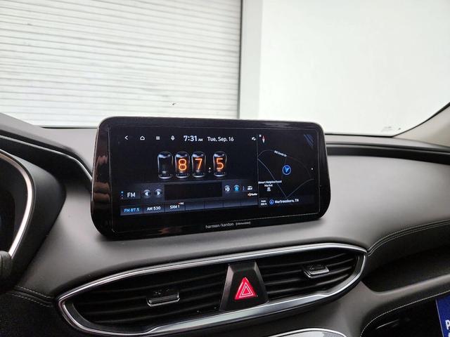Photo of 2022 Gray Hyundai SANTA FE