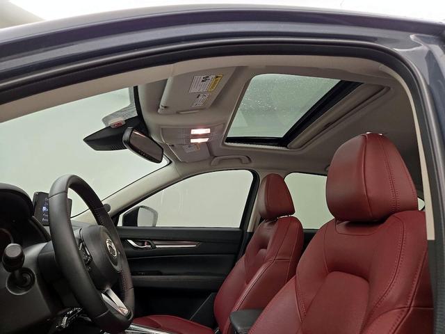 Photo of 2024 Gray Mazda CX-5