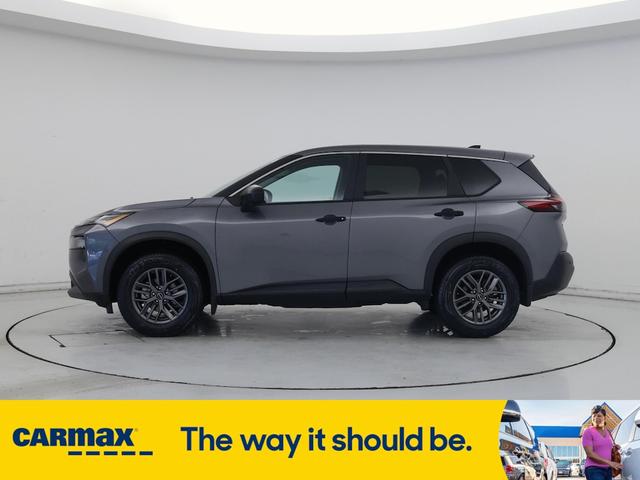 Photo of 2023 Gray Nissan Rogue