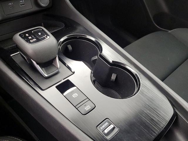 Photo of 2023 Gray Nissan Rogue