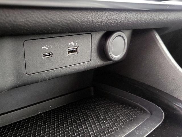 Photo of 2023 Gray Nissan Rogue