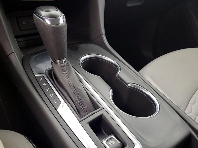 Photo of 2020 White Chevrolet Equinox